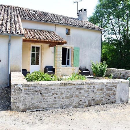 Maison Charismatique A Saint-Germier Avec Jardin Cloture. ภายนอก รูปภาพ