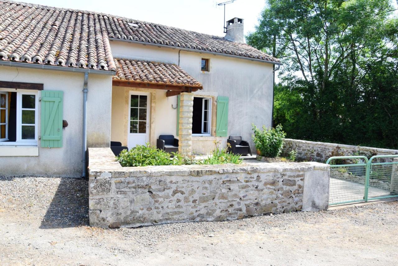 Maison Charismatique A Saint-Germier Avec Jardin Cloture. ภายนอก รูปภาพ